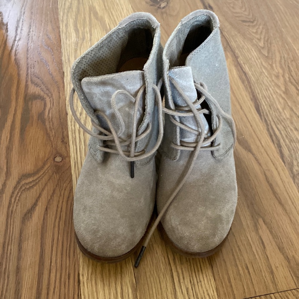 Toms// grey booties, size 7.5